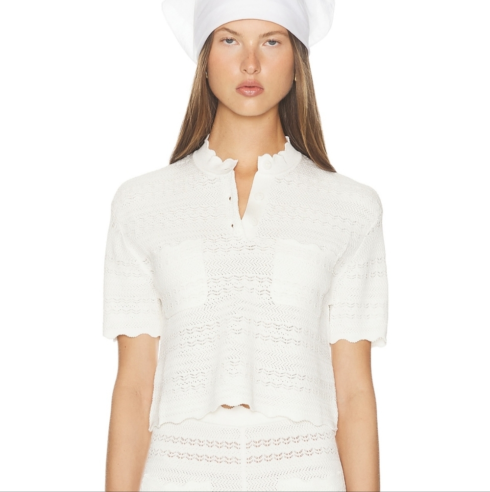 Helsa Kaitltn Scalloped Top in Ivory